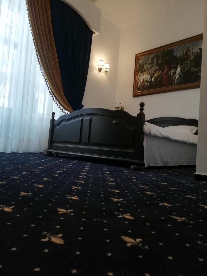 Weiss Little Palace บราชอฟ ภายนอก รูปภาพ